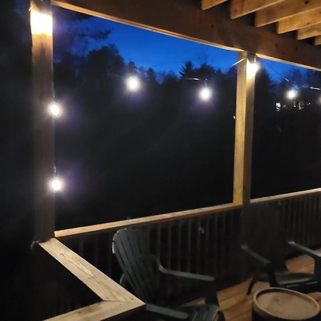 Luxe Retreat - June Sale! - Easy Drive - Xl Swim Spa - Award Winning! Sevierville Bagian luar foto