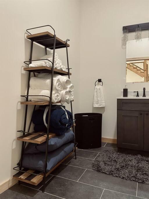 Luxe Retreat - June Sale! - Easy Drive - Xl Swim Spa - Award Winning! Sevierville Bagian luar foto